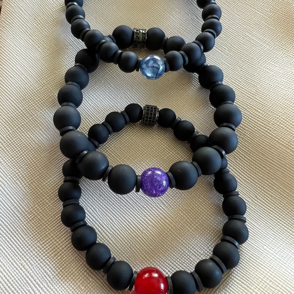 High Quality Black Onyx bracelet healing bracelet  Birth stone bracelet stretch - Picture 6 of 9